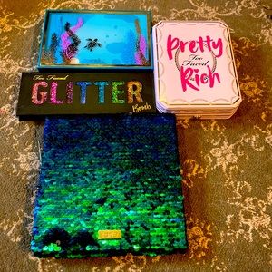 Glitter eyeshadow palettes